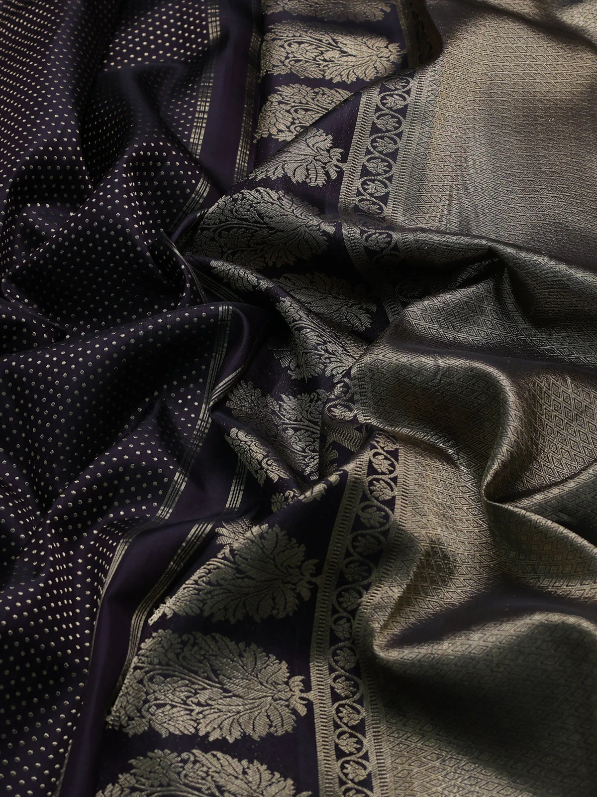 Dark Brown Pure Kanchipuram Silk Saree - Image 3