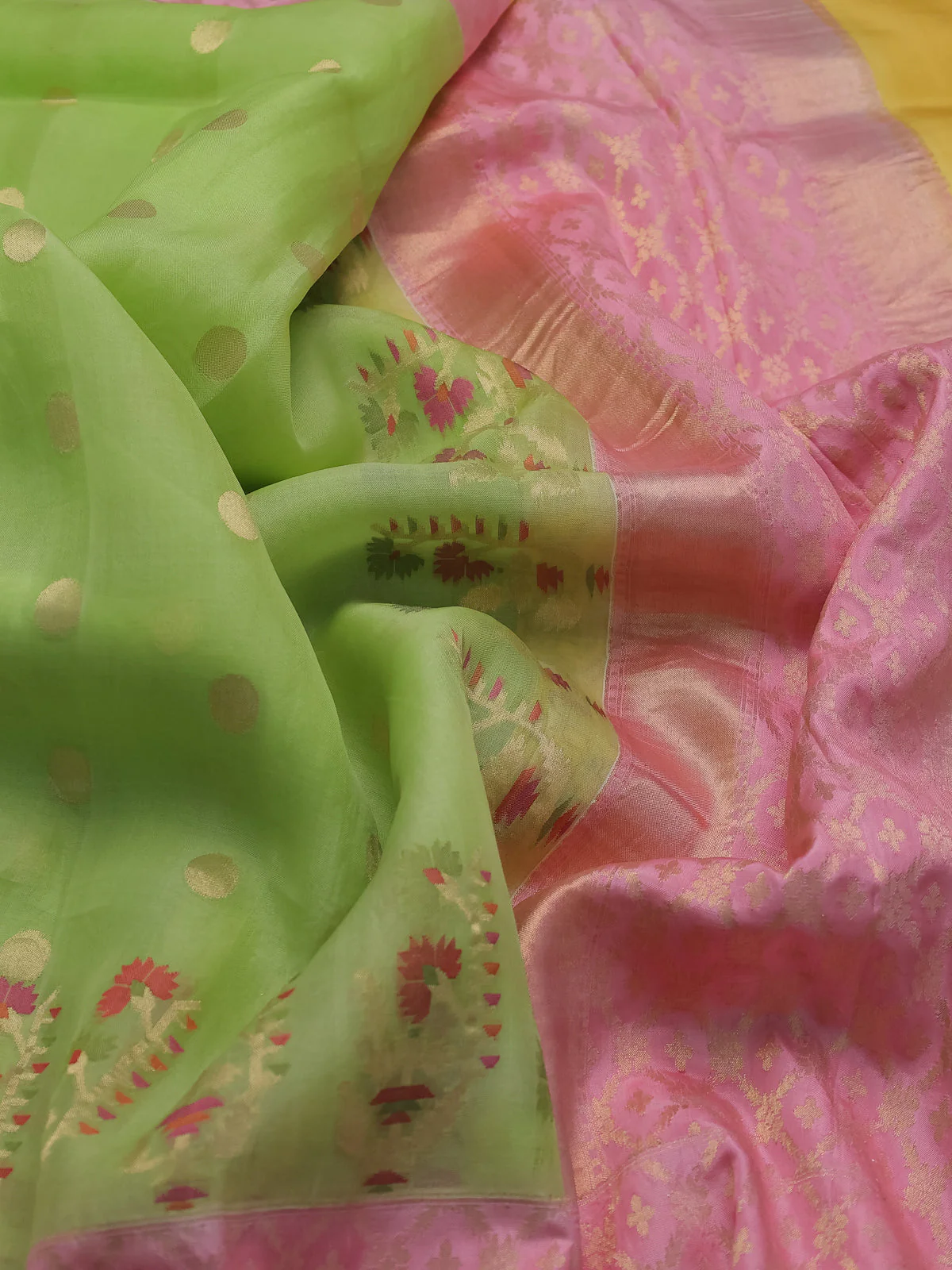 Fluorescent Green -Light Pink Banarasi Kora Saree - Image 3