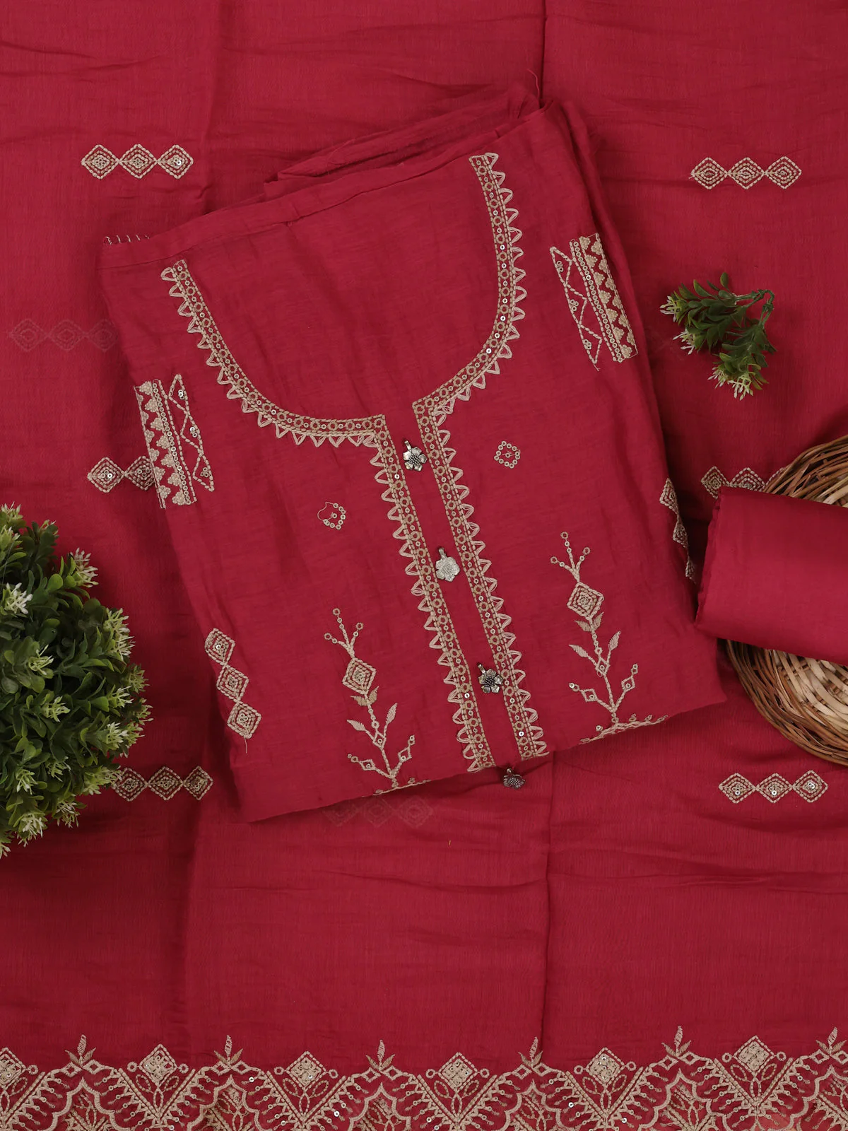 Gazri Pink Mul Chanderi Unstitched Suit