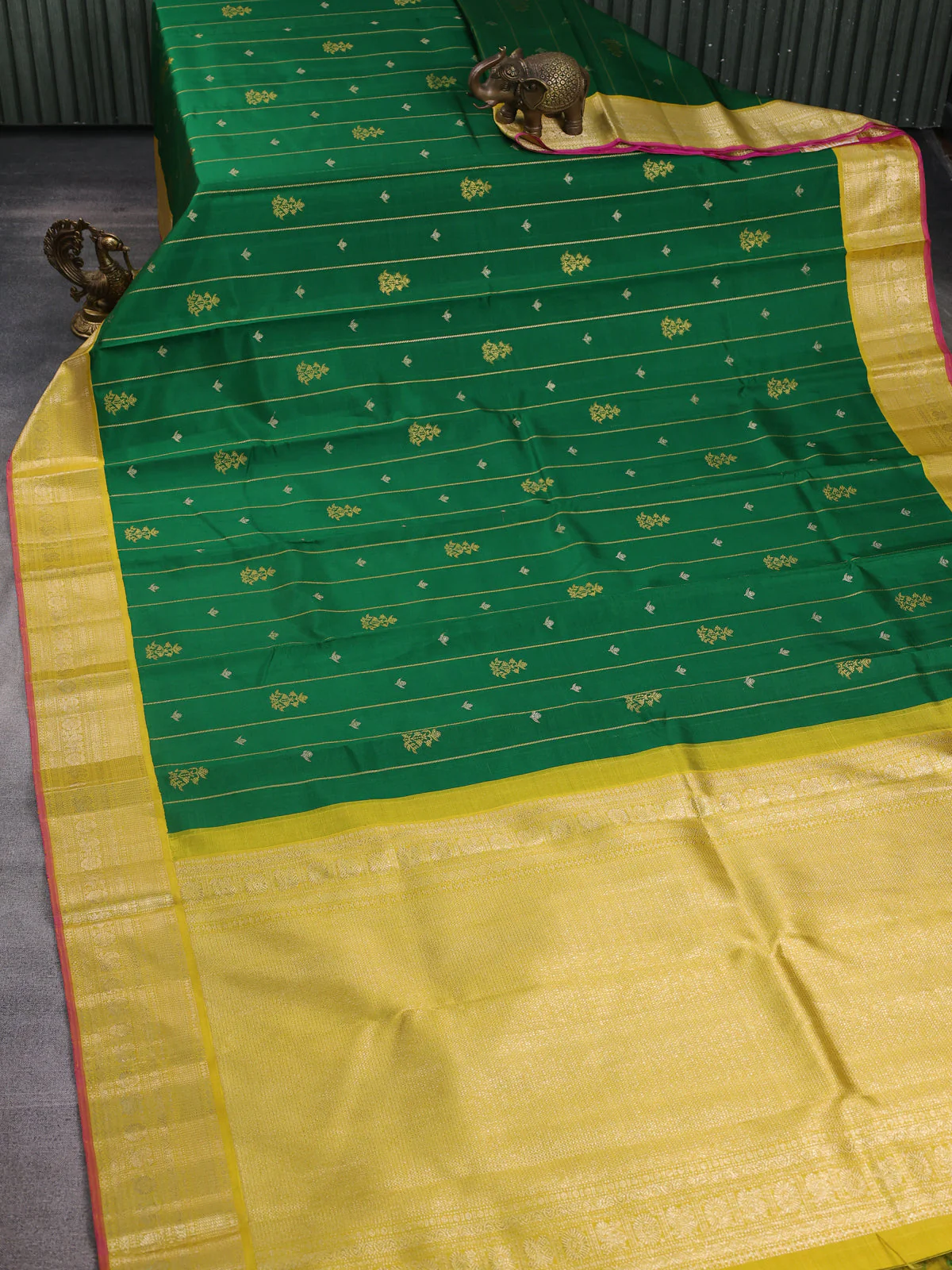 Green - Yellow Pure Kanchipuram Silk Saree - Image 2