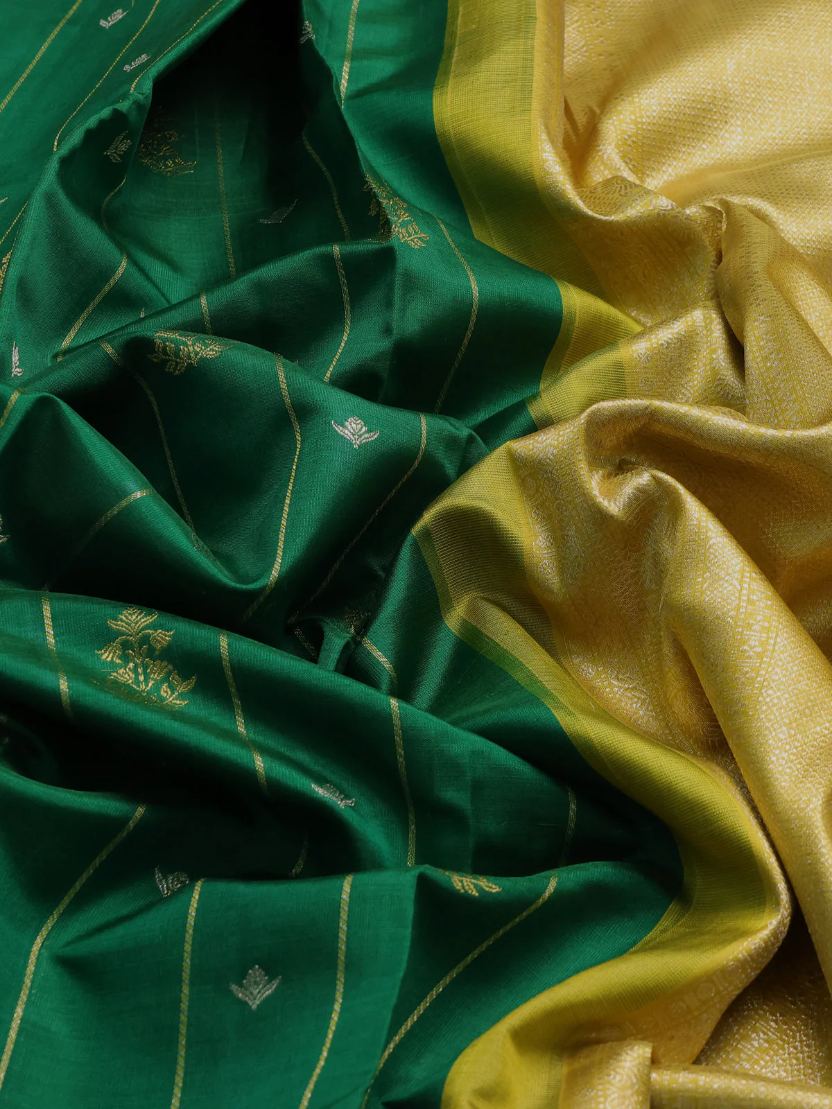 Green - Yellow Pure Kanchipuram Silk Saree - Image 3