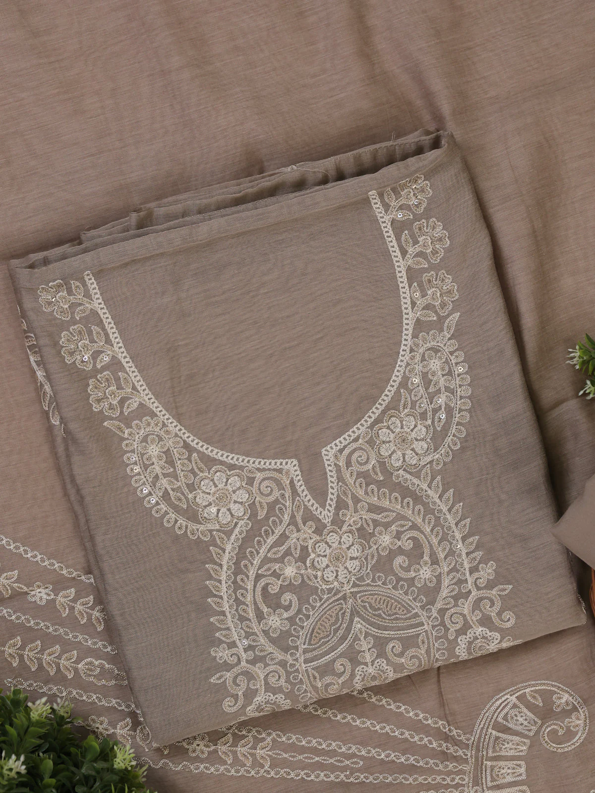 Grey Mul Chanderi Unstitched Suit - Image 2