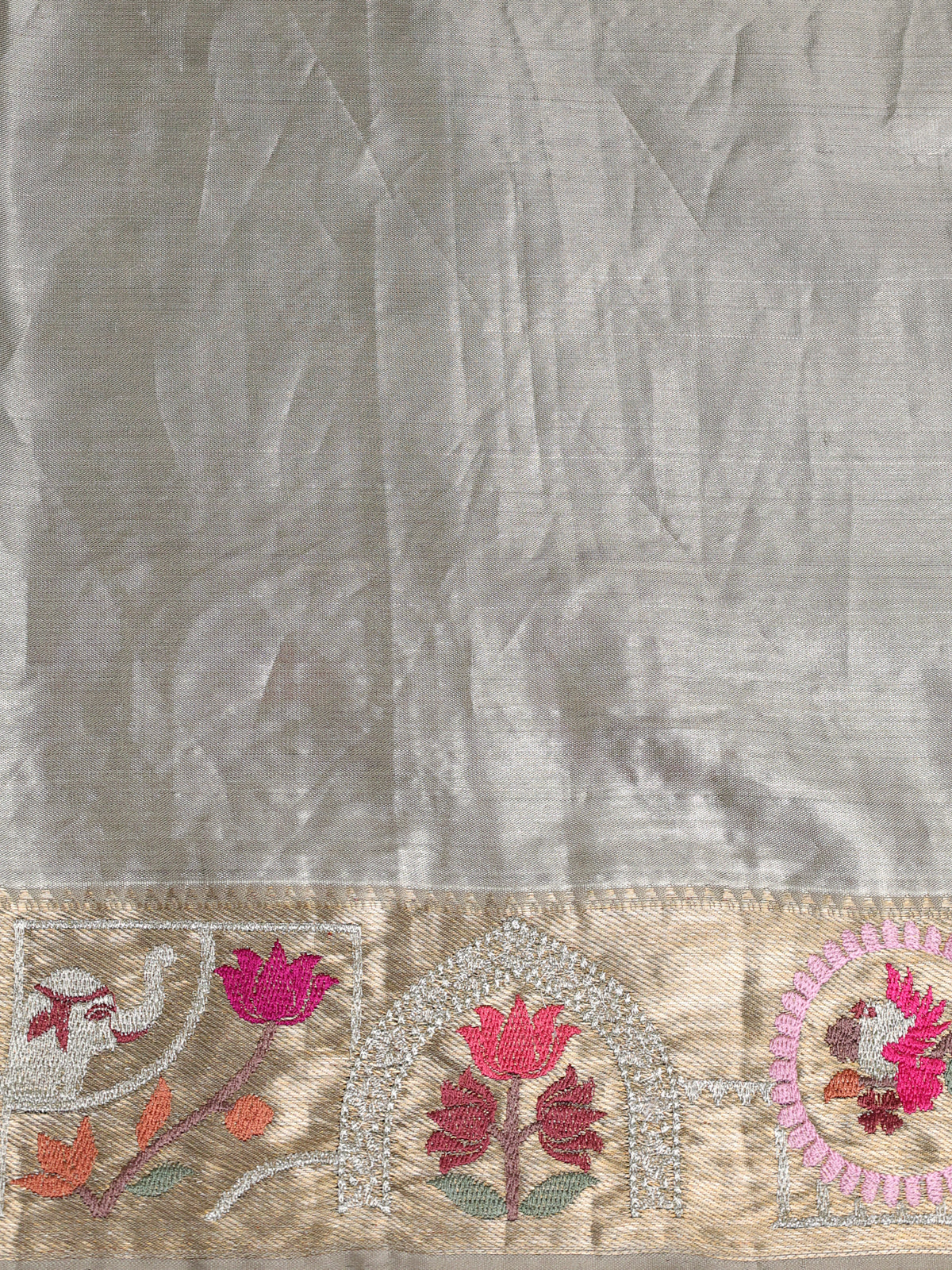 Greyish Green Pure Kanchipuram Tissue Embroidery Silk Saree - Image 4