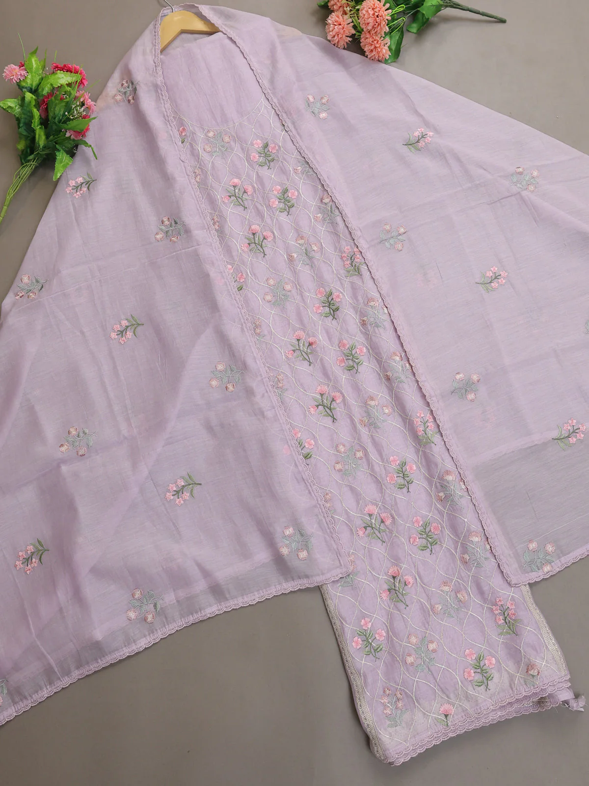 Lavender Mul Chanderi Unstitched Suit