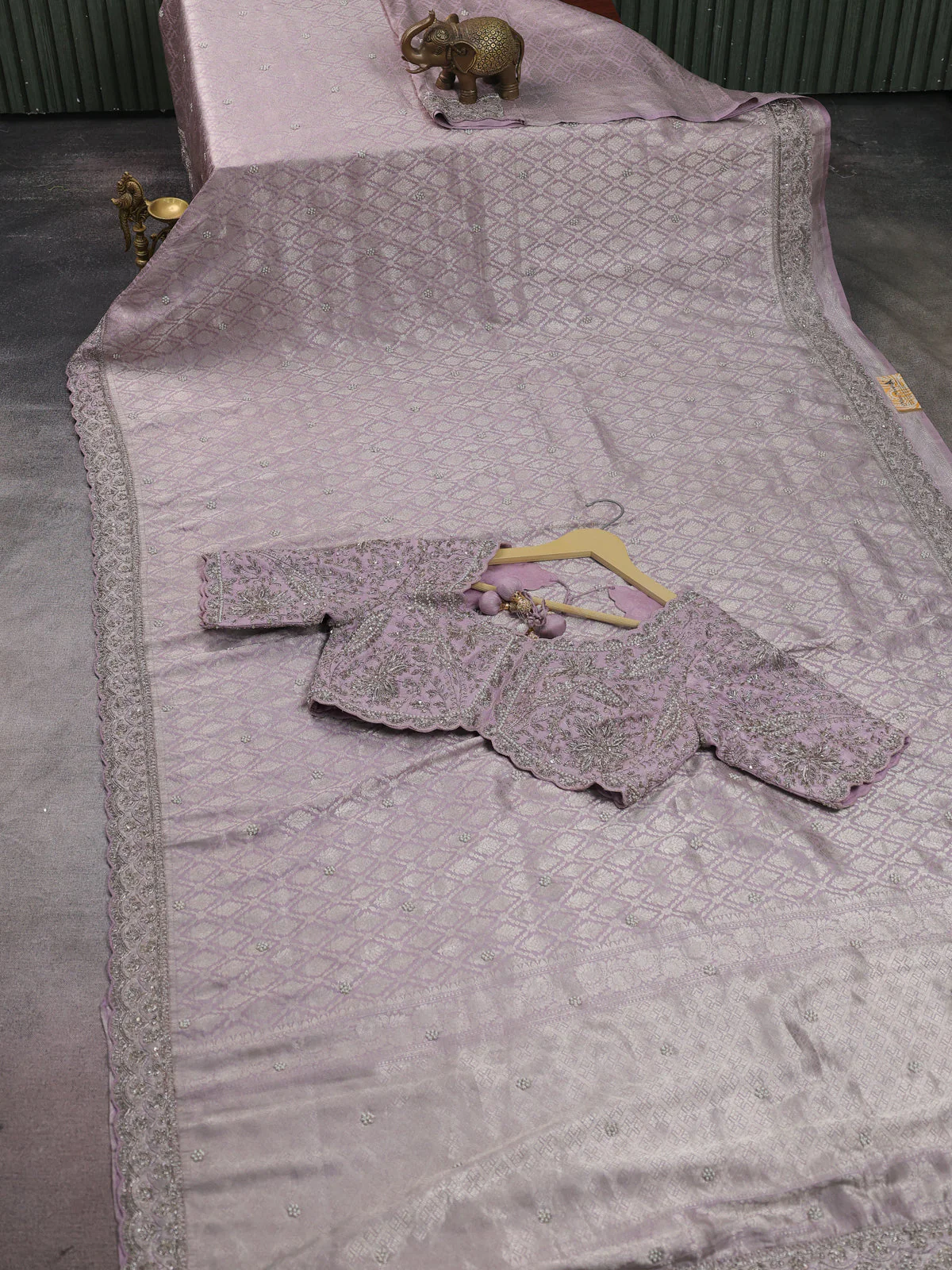 Levender Silk Designer Saree With Embroidery Readymade Blouse - Image 2