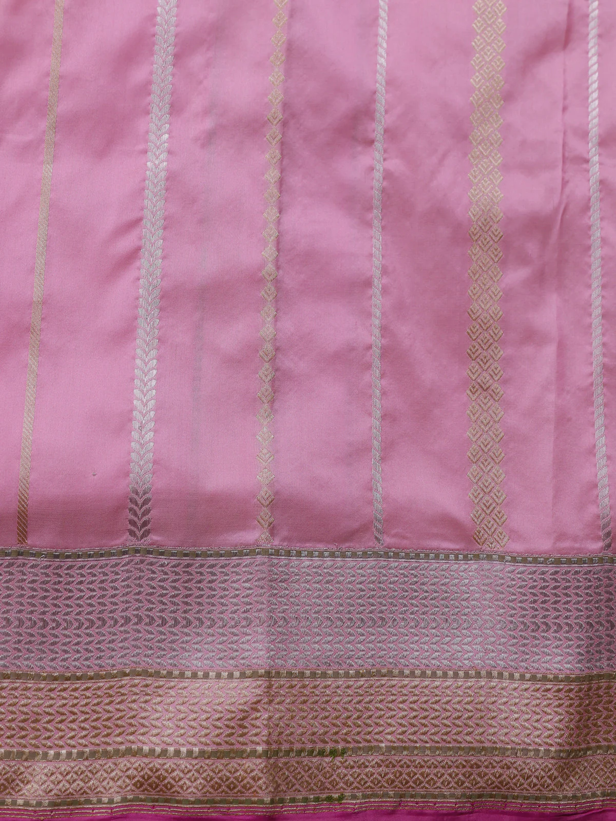 Light Pink Banarasi Silk Saree - Image 4