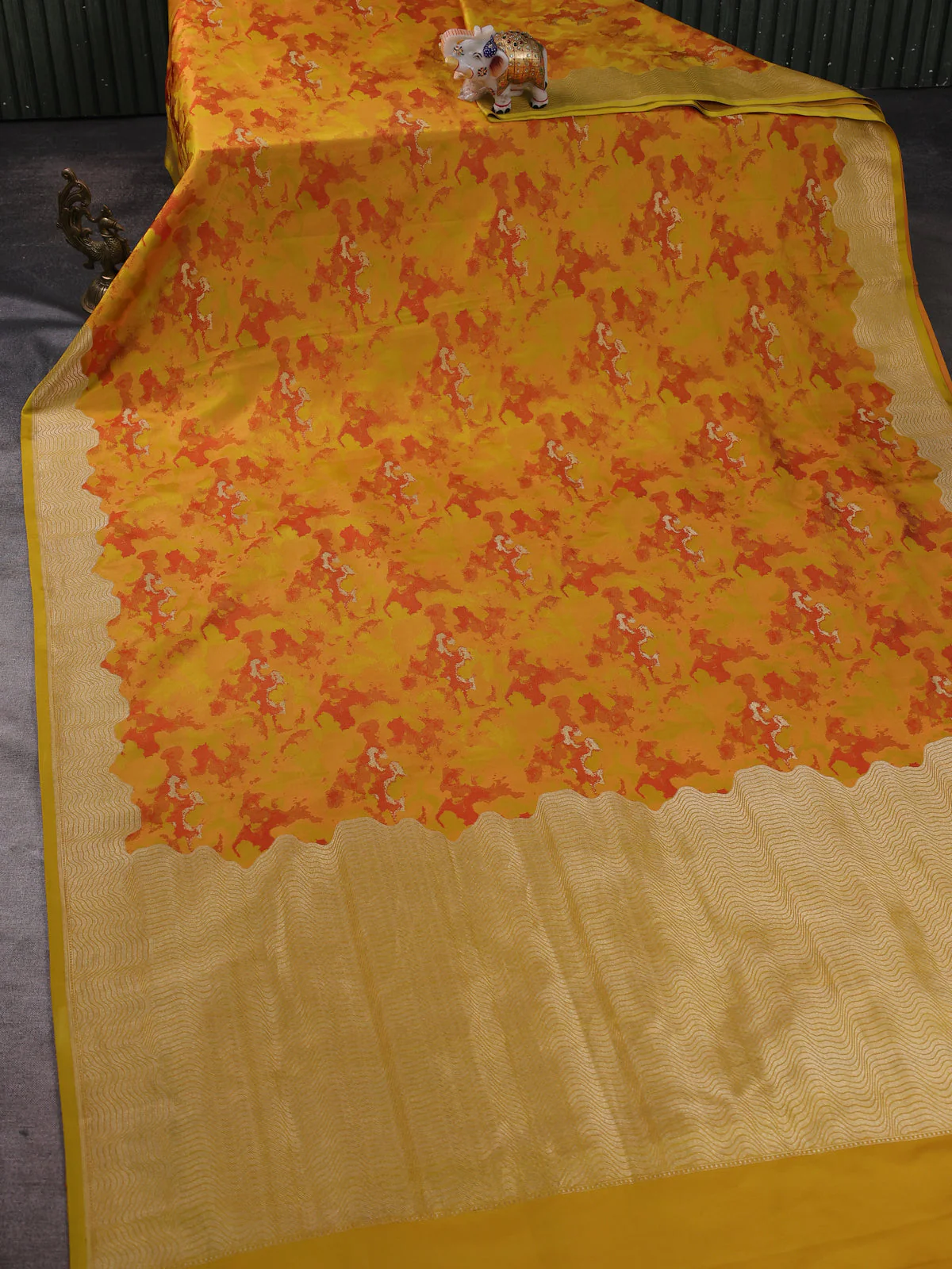 Mustard Yellow Banarasi Tanchoi Silk Saree - Image 2