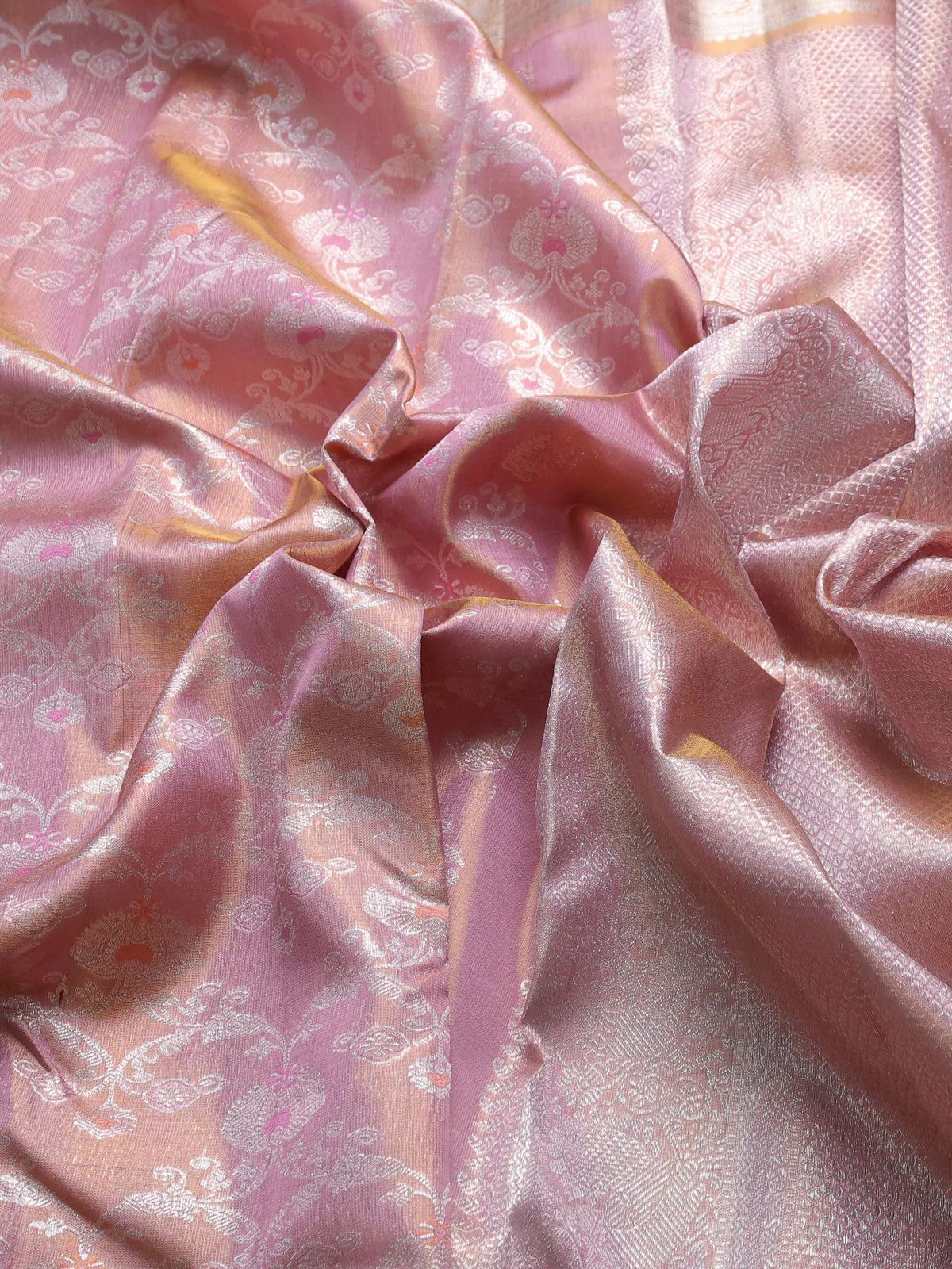 Onion Peach Pure Kanchipuram Silk Saree - Image 3