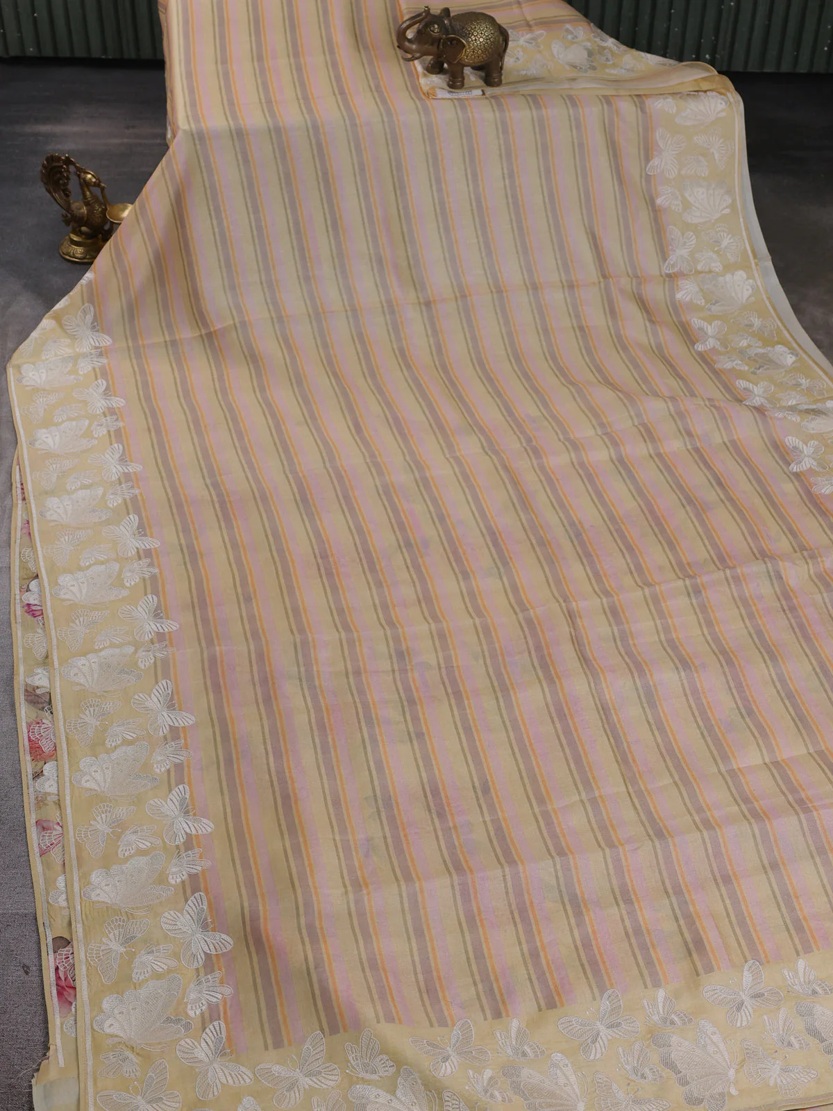 Pale Yellow Tussar Printed Embroidery Silk Saree - Image 2