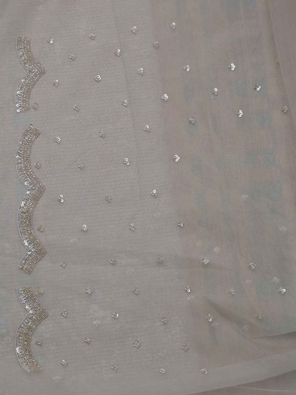 Pastel Grey Netted Organza Half & Half Style Sequin Embroidery Saree - Image 4