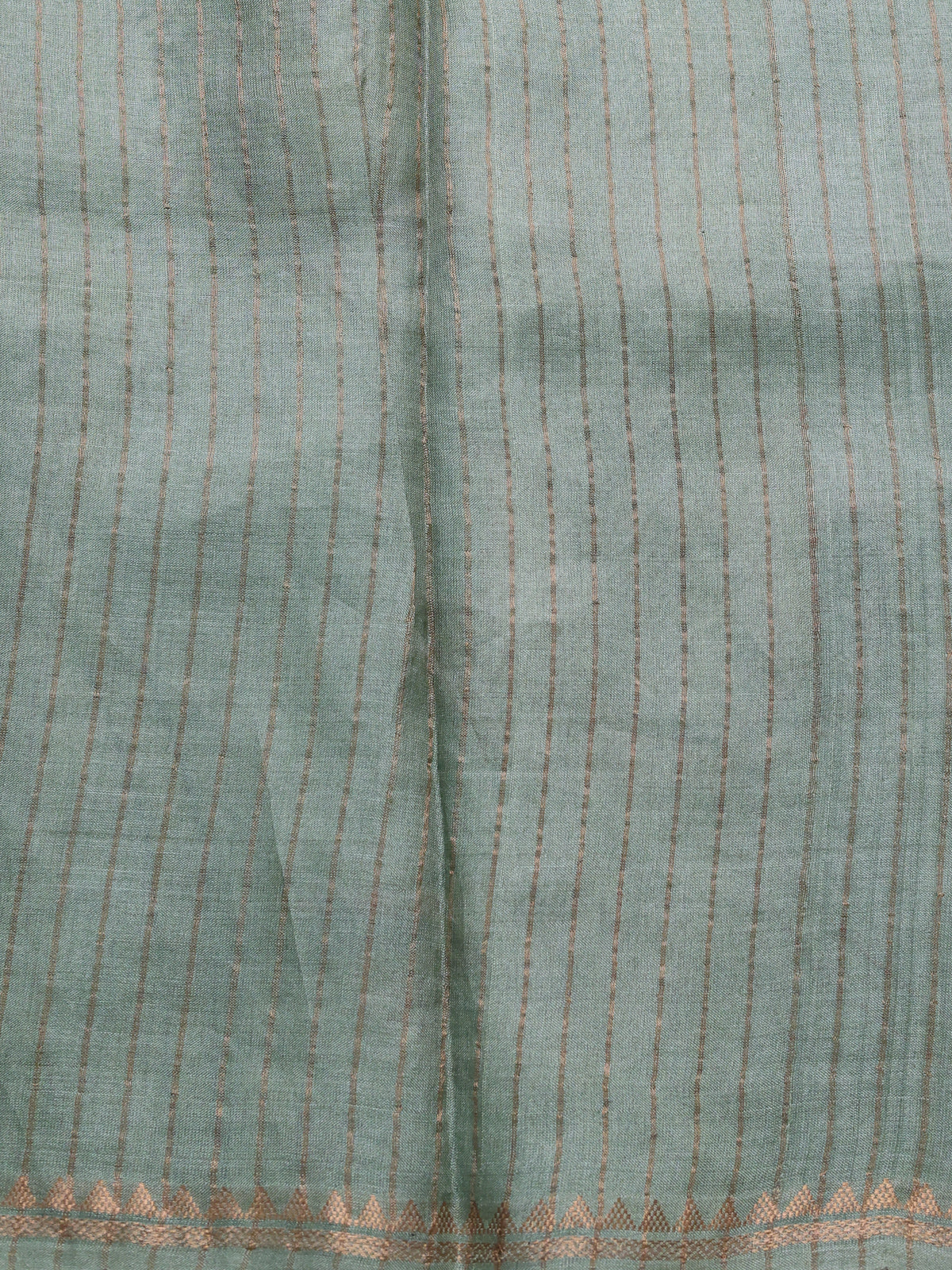 Pista Green Tussar Kantha Embroidery Saree - Image 4