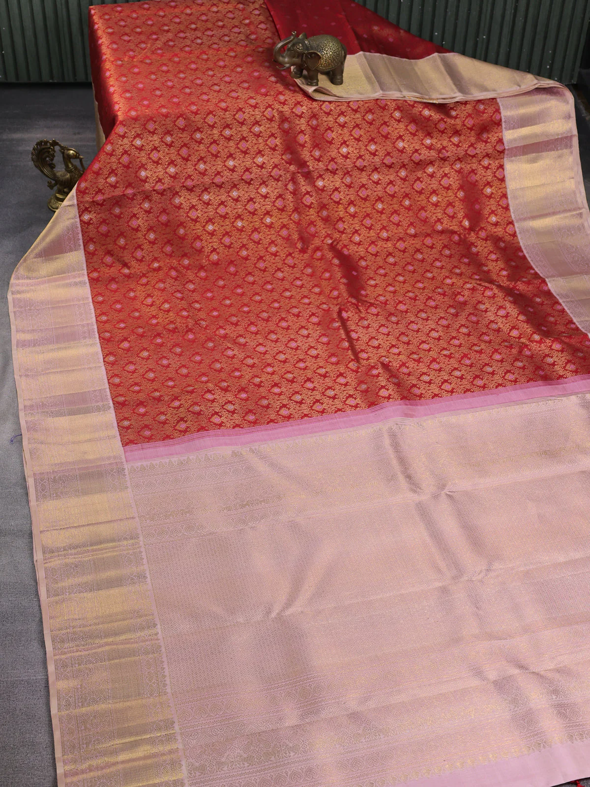 Red - Pastel Peach Pure Kanchipuram Silk Saree - Image 2