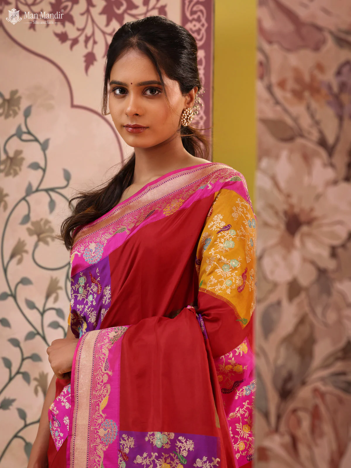 Red - Pink Banarasi Kadwa Silk Saree - Image 6