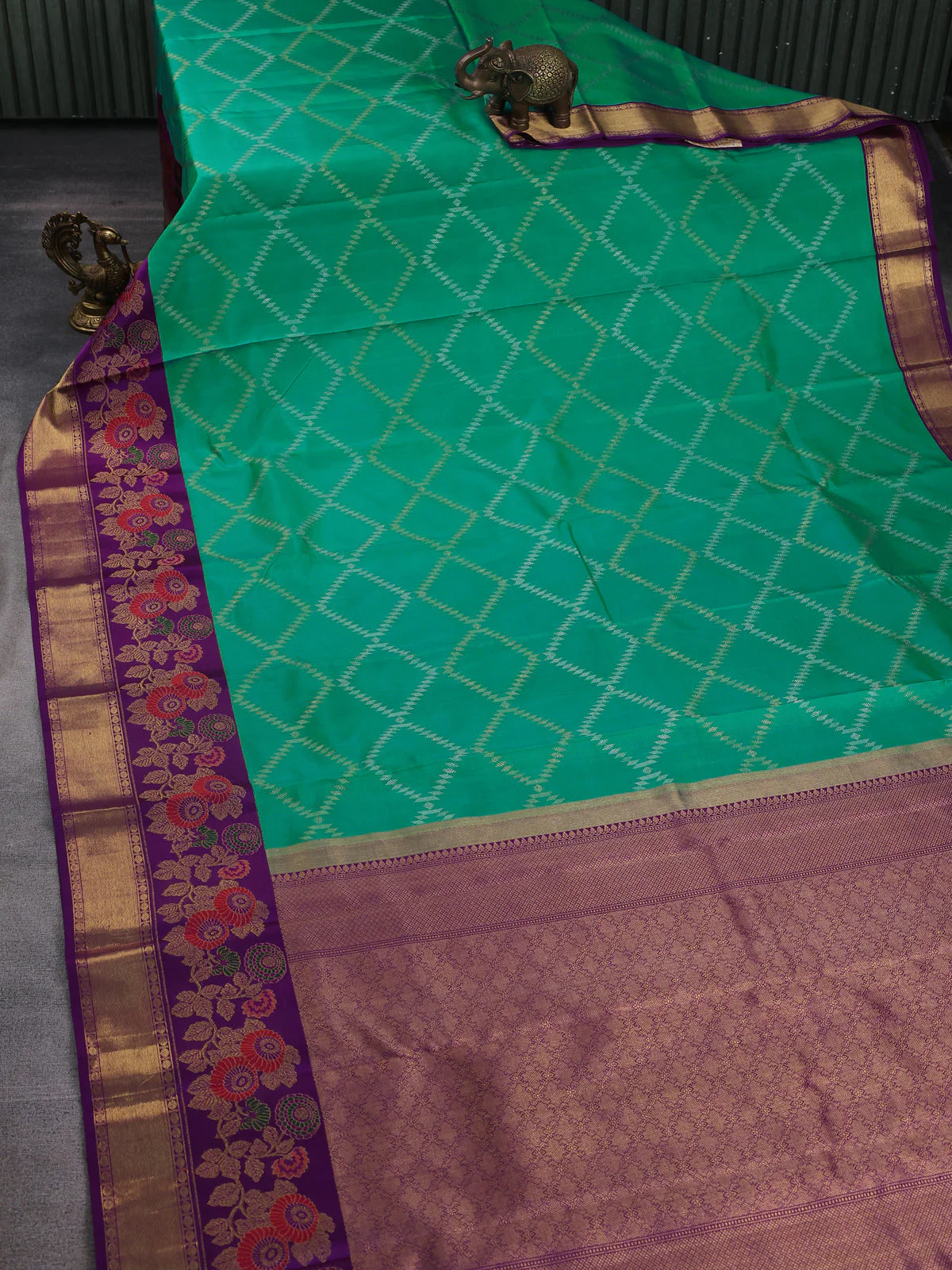 Teal Green -Purple Pure Kanchipuram Silk Saree - Image 2